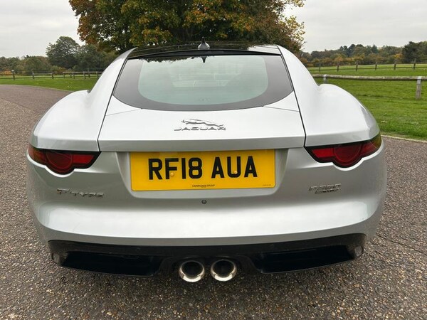 Used Jaguar F-Type 2018 for sale - 76241221: Photo 7