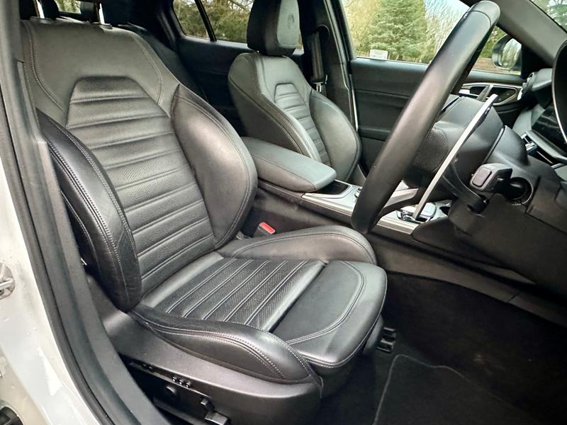 Used Alfa Romeo Giulia 2023 for sale - 77145286: Photo 18