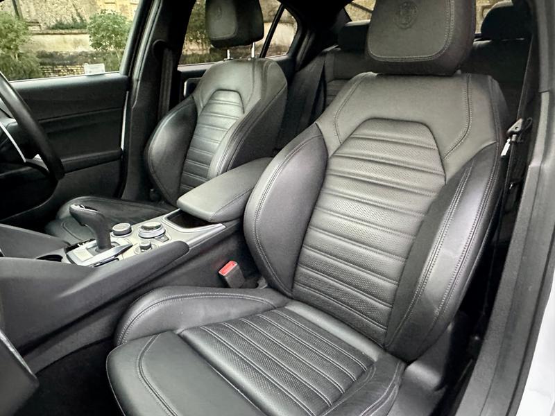 Used Alfa Romeo Giulia 2023 for sale - 77145286: Photo 22