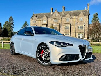Used Alfa Romeo Giulia 2023 for sale - 77431242: Photo