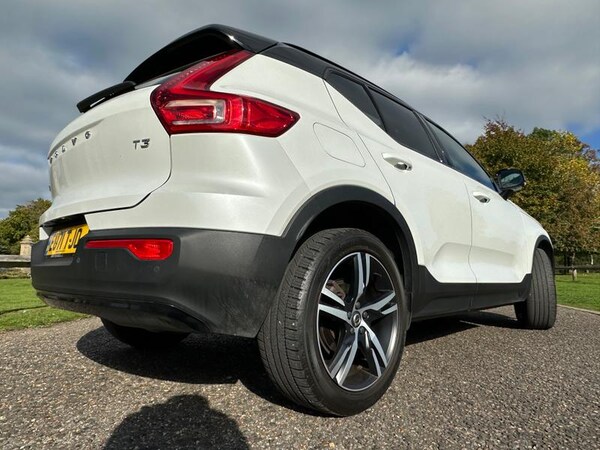 Used Volvo XC40 2021 for sale - 76209463: Photo 10