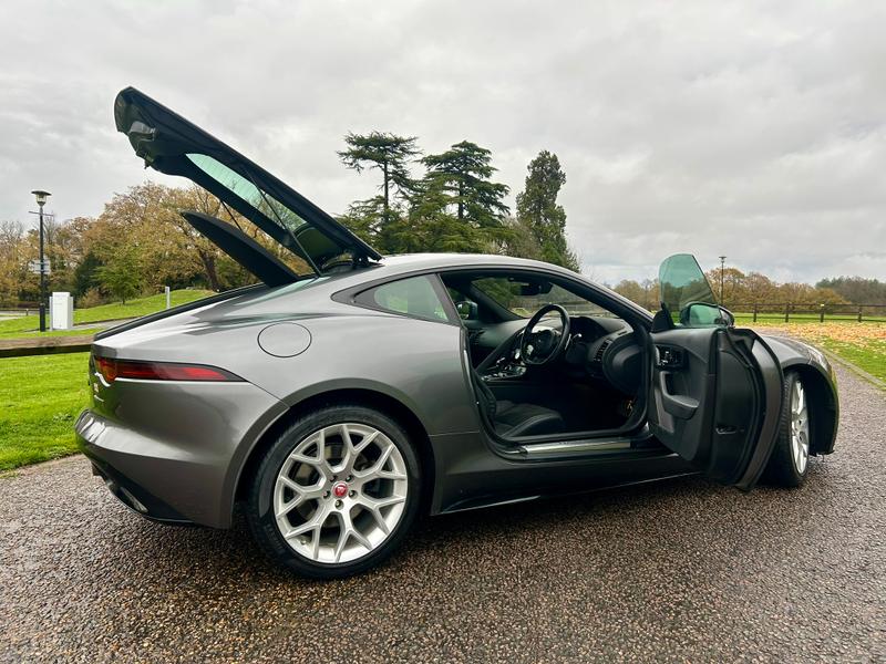 Used Jaguar F-Type 2018 for sale - 76534523: Photo 13