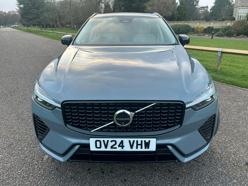 Used Volvo XC60 2024 for sale - 77840849: Photo 10