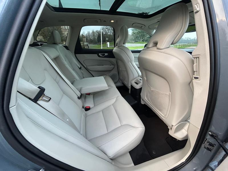Used Volvo XC60 2024 for sale - 77840849: Photo 16