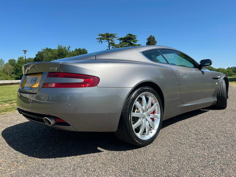 Used Aston Martin DB9 2006 for sale - 75466959: Photo 11