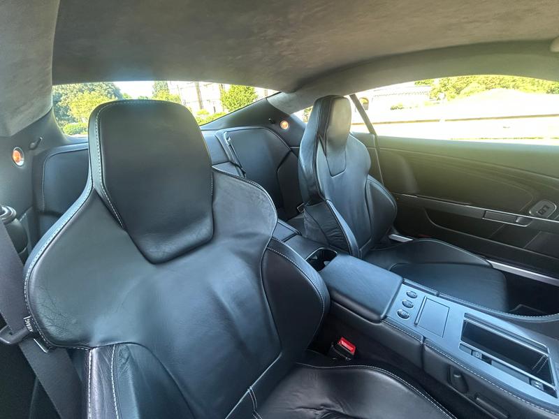 Used Aston Martin DB9 2006 for sale - 75466959: Photo 17