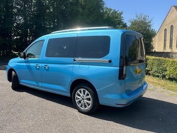 Used Ford Grand Tourneo Connect 2023 for sale - 79249767: Photo