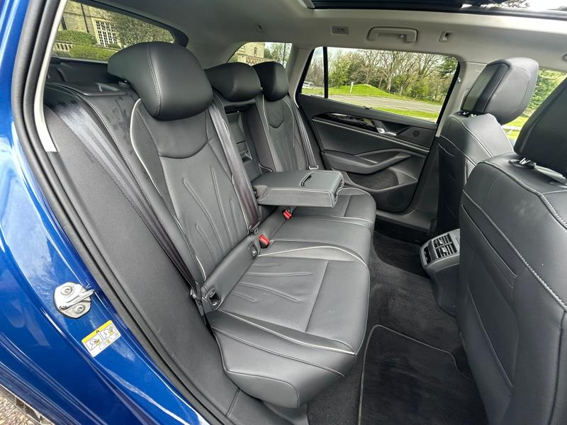 Used Volkswagen Passat 2024 for sale - 78087748: Photo 15