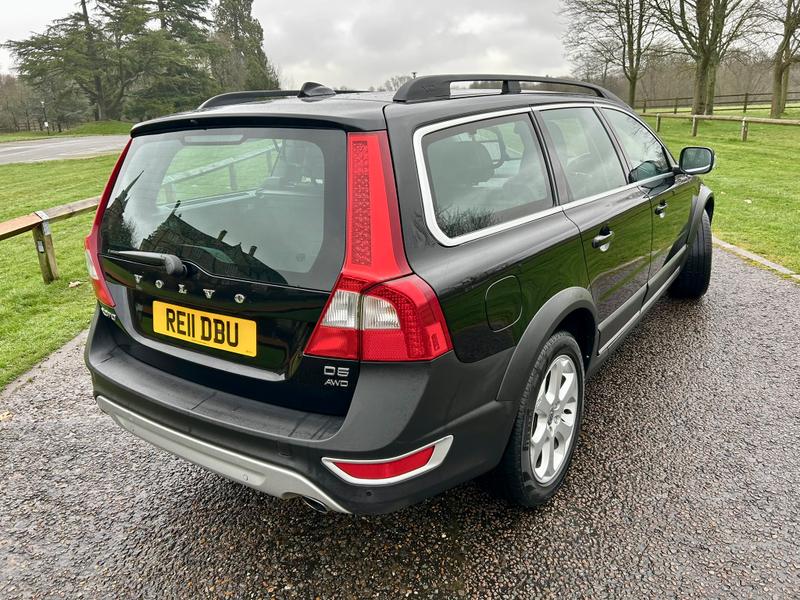 Used Volvo XC70 2011 for sale - 77613622: Photo 13