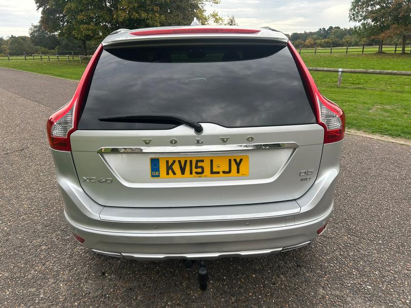 Used Volvo XC60 2015 for sale - 76234819: Photo 10