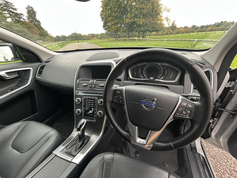 Used Volvo XC60 2015 for sale - 76234819: Photo 21