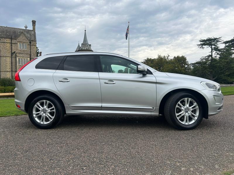 Used Volvo XC60 2015 for sale - 76234819: Photo 6