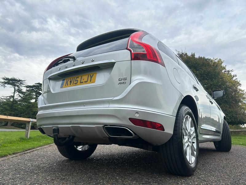 Used Volvo XC60 2015 for sale - 76234819: Photo 9