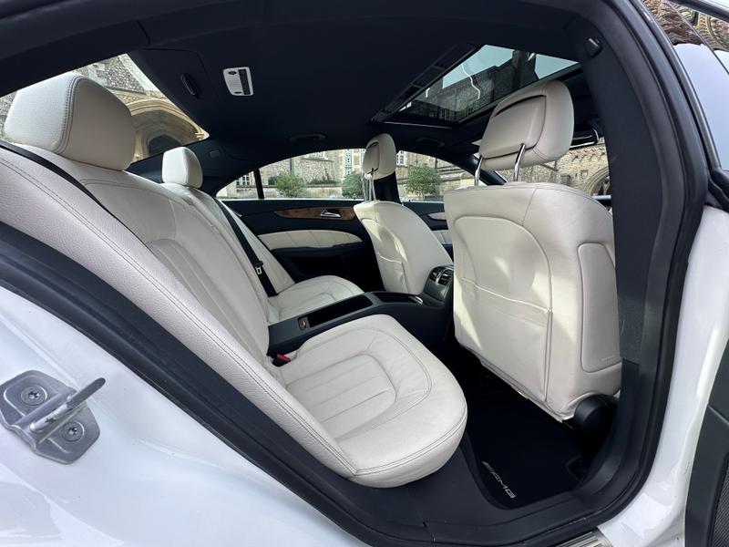 Used Mercedes-Benz CLS 2011 for sale - 77582137: Photo 20