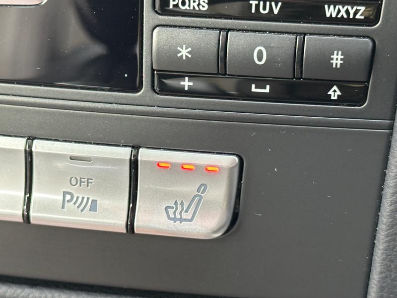 Used Mercedes-Benz CLS 2011 for sale - 77582137: Photo 23