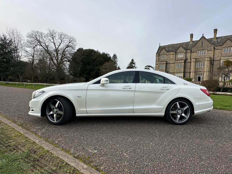 Used Mercedes-Benz CLS 2011 for sale - 77582137: Photo 8