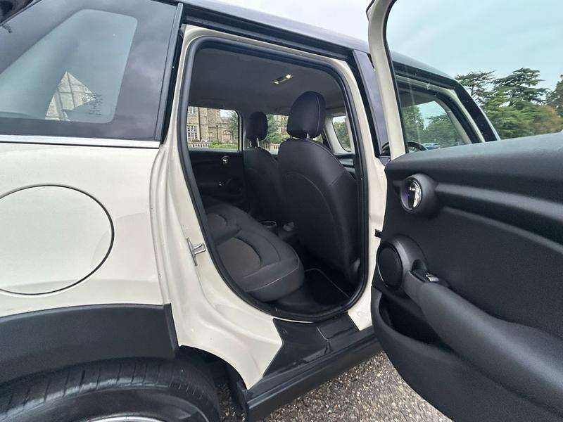Used MINI Hatch 2020 for sale - 76089558: Photo 7