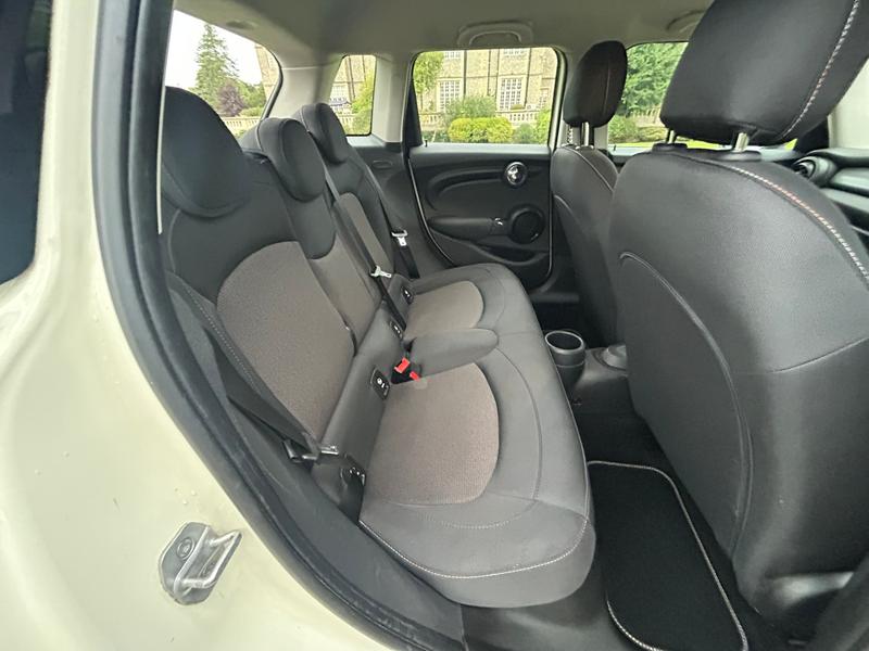 Used MINI Hatch 2020 for sale - 76089558: Photo 8
