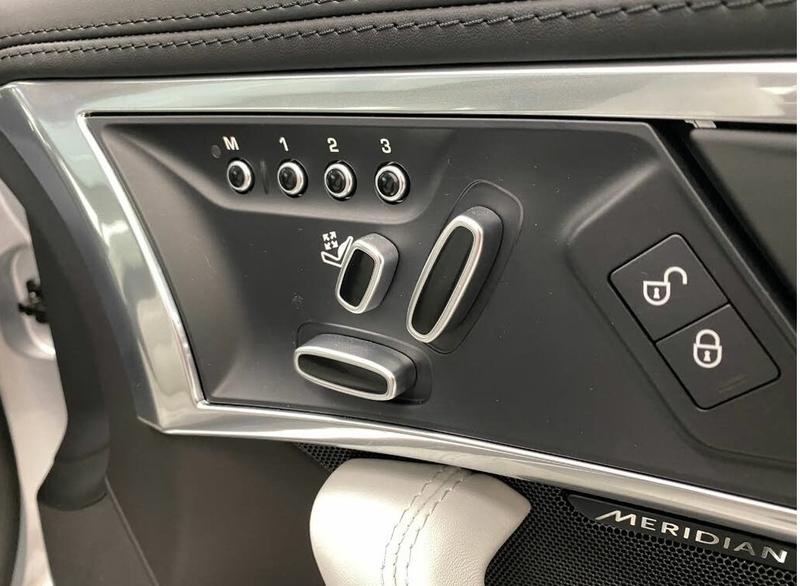 Used Jaguar F-Type 2018 for sale - 78001303: Photo 11