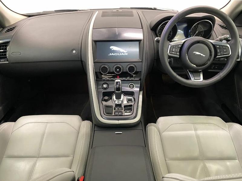 Used Jaguar F-Type 2018 for sale - 78001303: Photo 9
