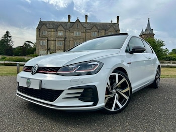 Used Volkswagen Golf 2018 for sale - 78736732: Photo