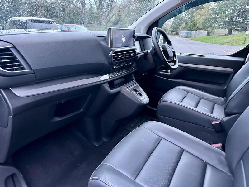 Used Peugeot e-Traveller 2025 for sale - 78042931: Photo 13