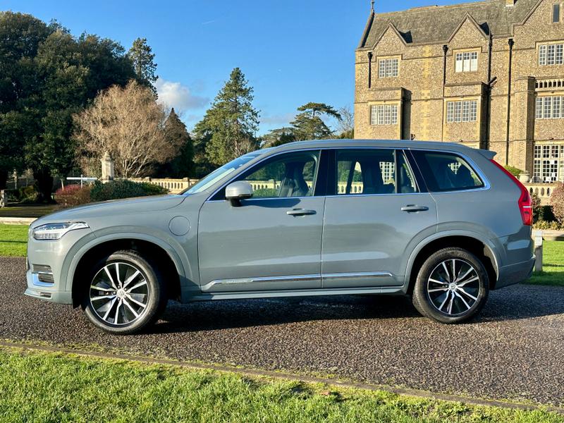 Used Volvo XC90 2022 for sale - 77009510: Photo 2