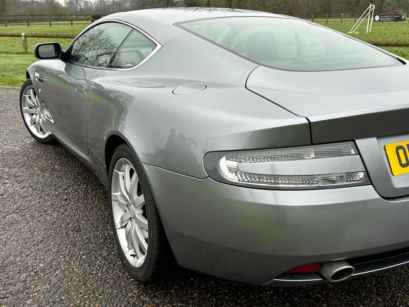 Used Aston Martin DB9 2008 for sale - 75466950: Photo 13