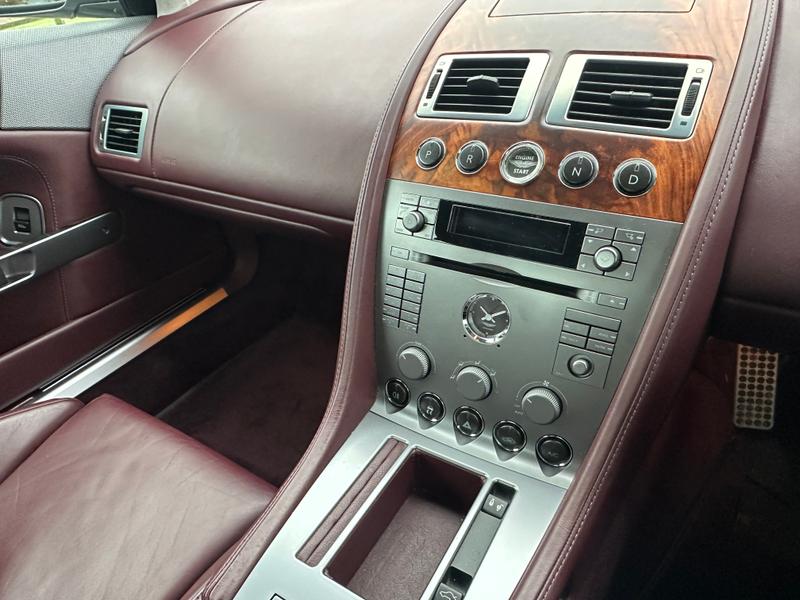 Used Aston Martin DB9 2008 for sale - 75466950: Photo 23