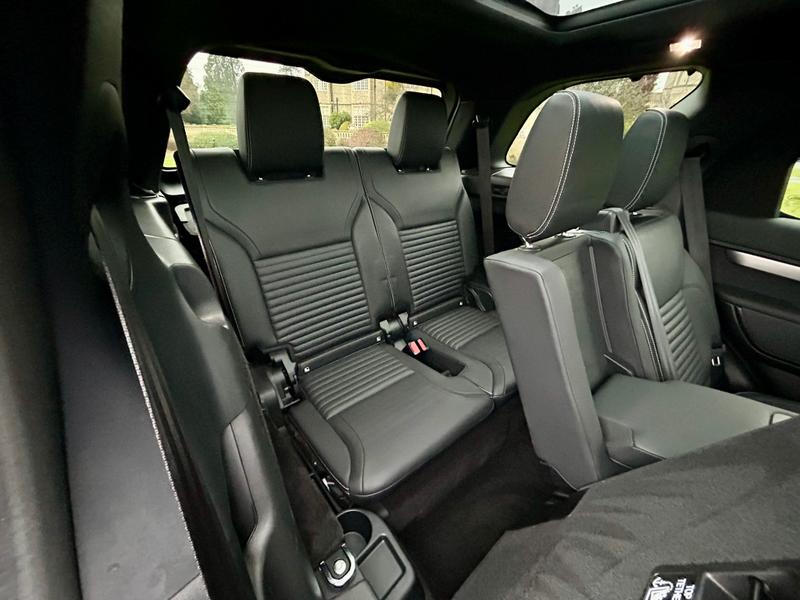 Used Land Rover Discovery 2022 for sale - 77128163: Photo 16