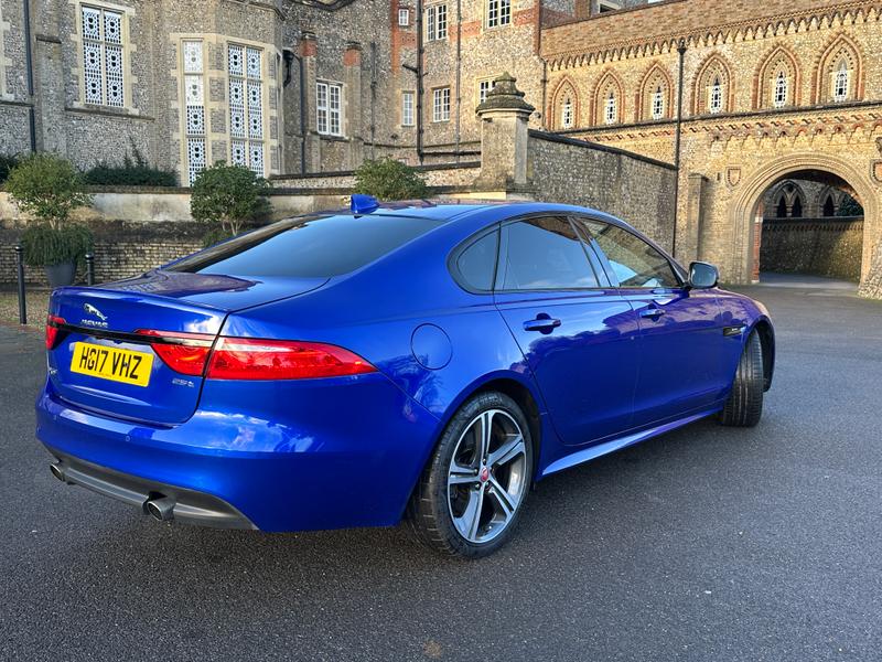 Used Jaguar XF 2017 for sale - 76895614: Photo 4