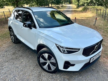 Used Volvo XC40 2023 for sale - 79249783: Photo