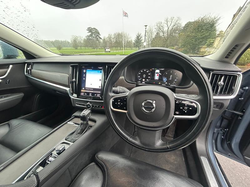 Used Volvo V90 Cross Country 2020 for sale - 76979465: Photo 17