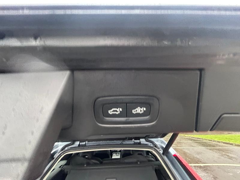 Used Volvo V90 Cross Country 2020 for sale - 76979465: Photo 25