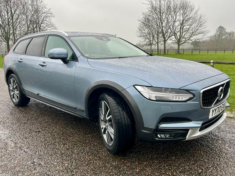 Used Volvo V90 Cross Country 2020 for sale - 76979465: Photo 4