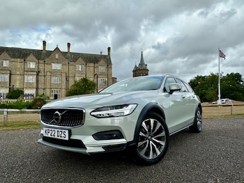 Used Volvo V90 2022 for sale - 75700492: Photo