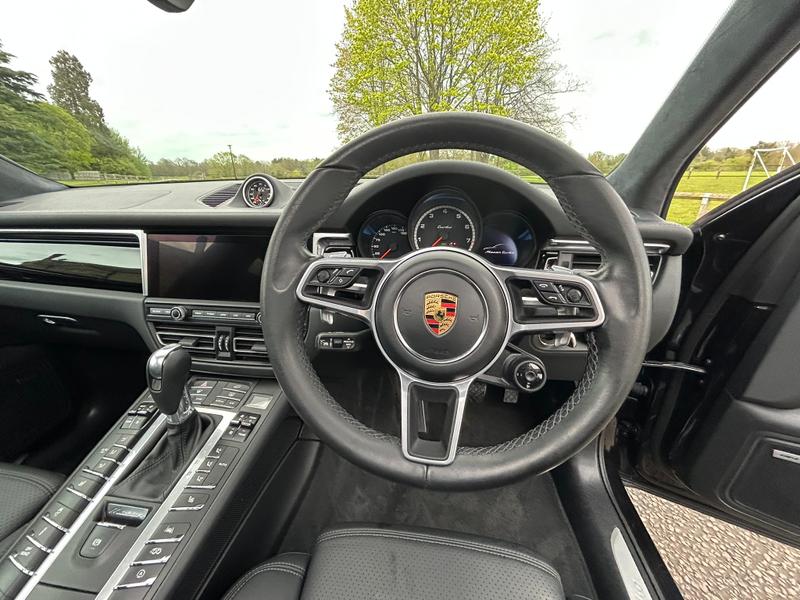 Used Porsche Macan 2020 for sale - 78186372: Photo 20