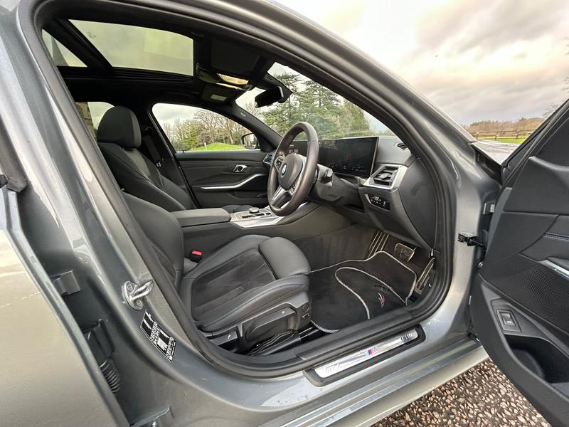 Used BMW 3 Series 2024 for sale - 77138387: Photo 18