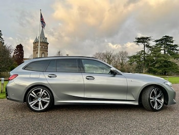 Used BMW 3 Series 2024 for sale - 77138387: Photo