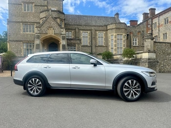 Used Volvo V90 2021 for sale - 75466997: Photo