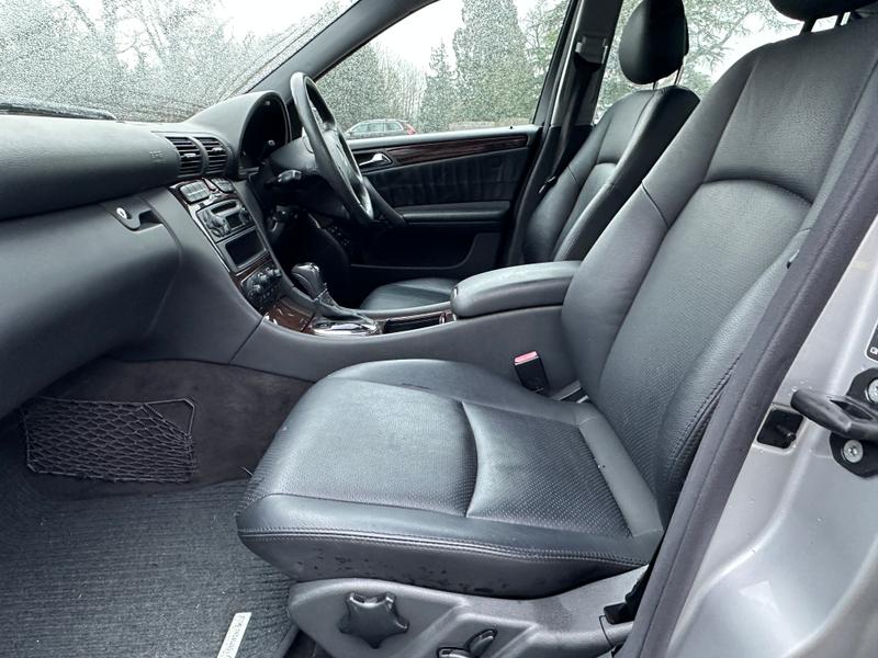 Used Mercedes-Benz C Class 2004 for sale - 77274954: Photo 18