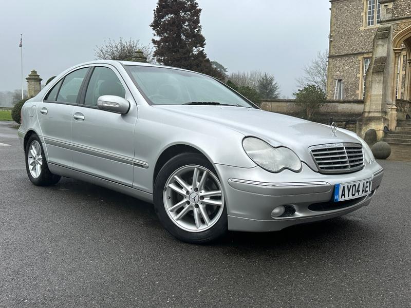 Used Mercedes-Benz C Class 2004 for sale - 77274954: Photo 2