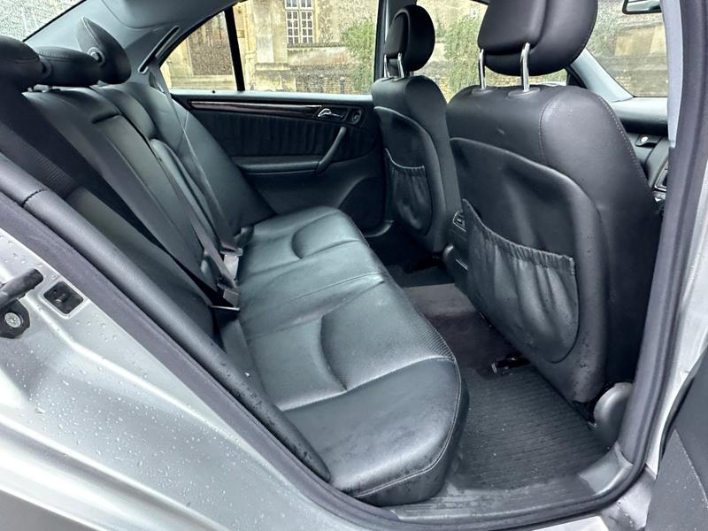Used Mercedes-Benz C Class 2004 for sale - 77274954: Photo 22