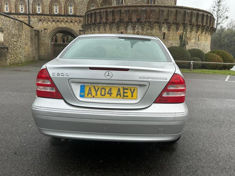 Used Mercedes-Benz C Class 2004 for sale - 77274954: Photo 6
