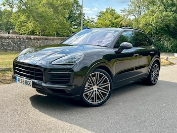 Used Porsche Cayenne 2019 for sale - 79327687: Photo