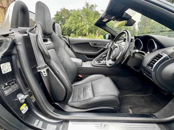 Used Jaguar F-Type 2019 for sale - 75466992: Photo 18