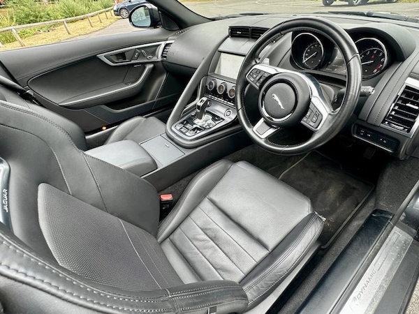 Used Jaguar F-Type 2019 for sale - 75466992: Photo 20