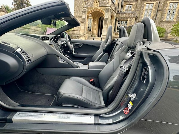 Used Jaguar F-Type 2019 for sale - 75466992: Photo 23