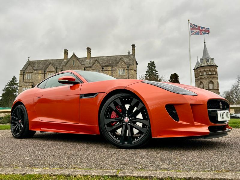 Used Jaguar F-Type 2017 for sale - 77691539: Photo 4
