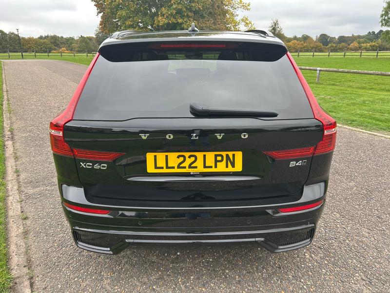 Used Volvo XC60 2022 for sale - 76241208: Photo 10